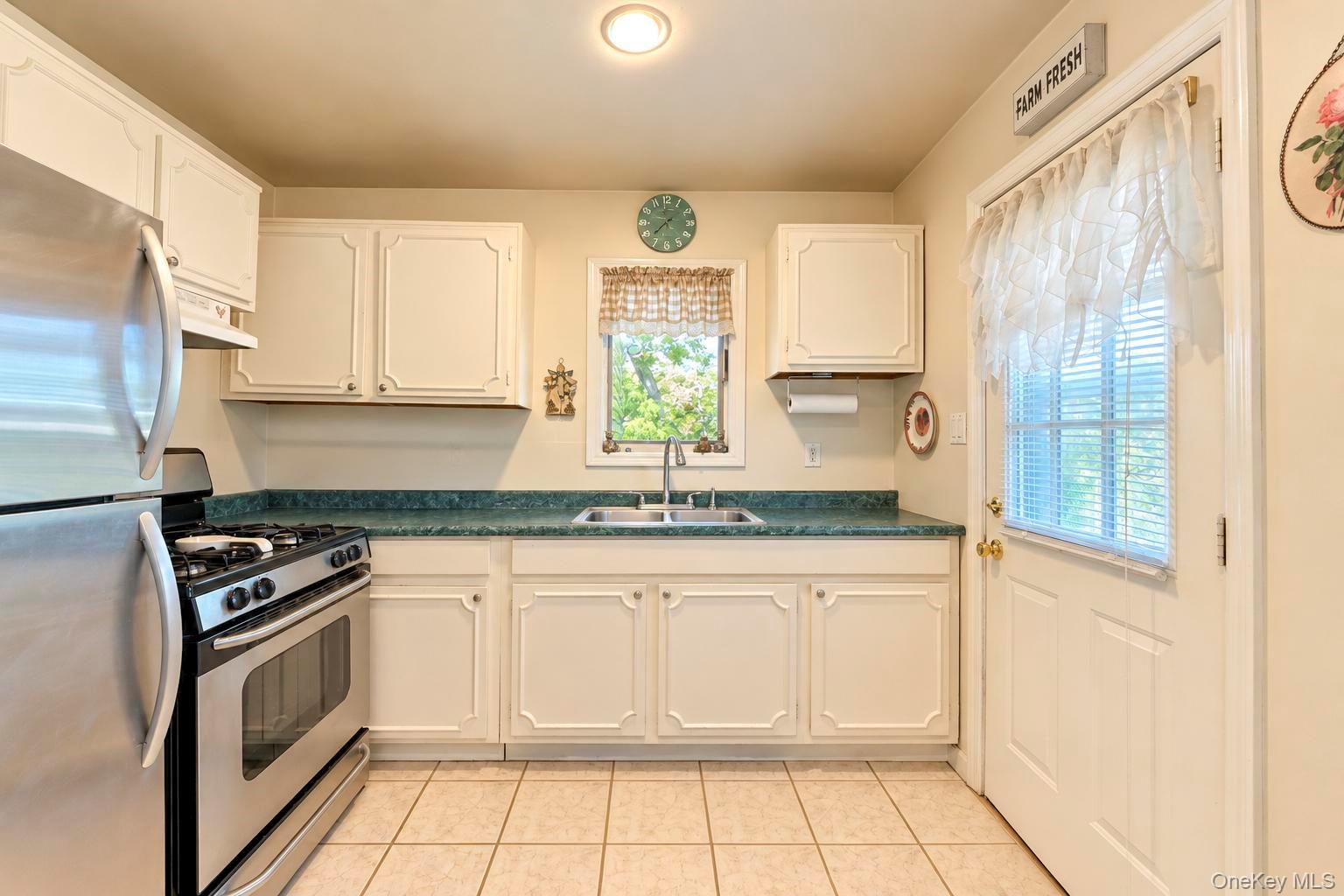 48 Hart Avenue – For Sale photo 22