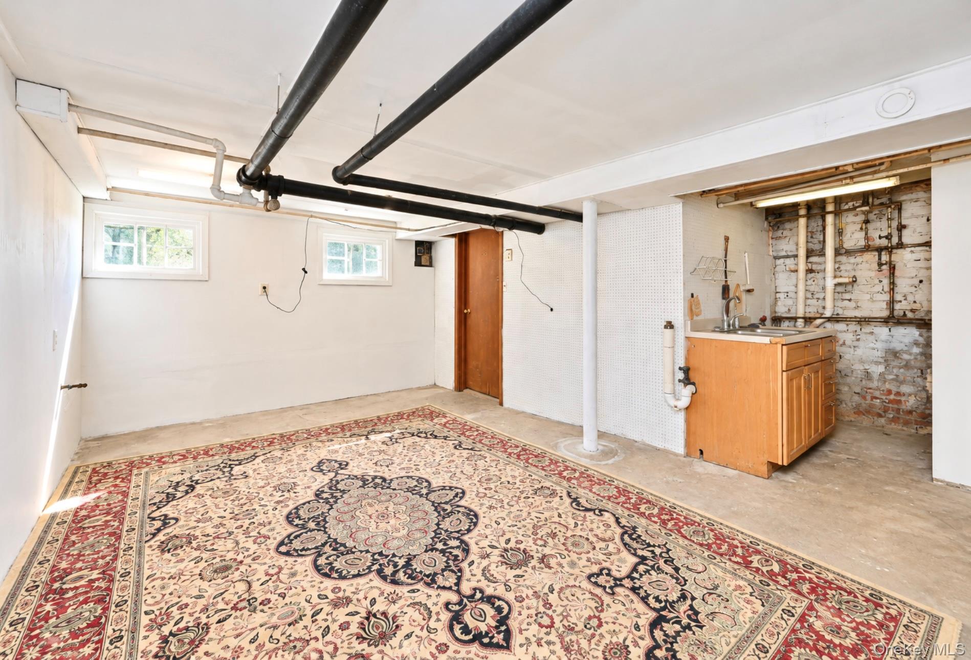 2910 Beverley Road – For Sale photo 20