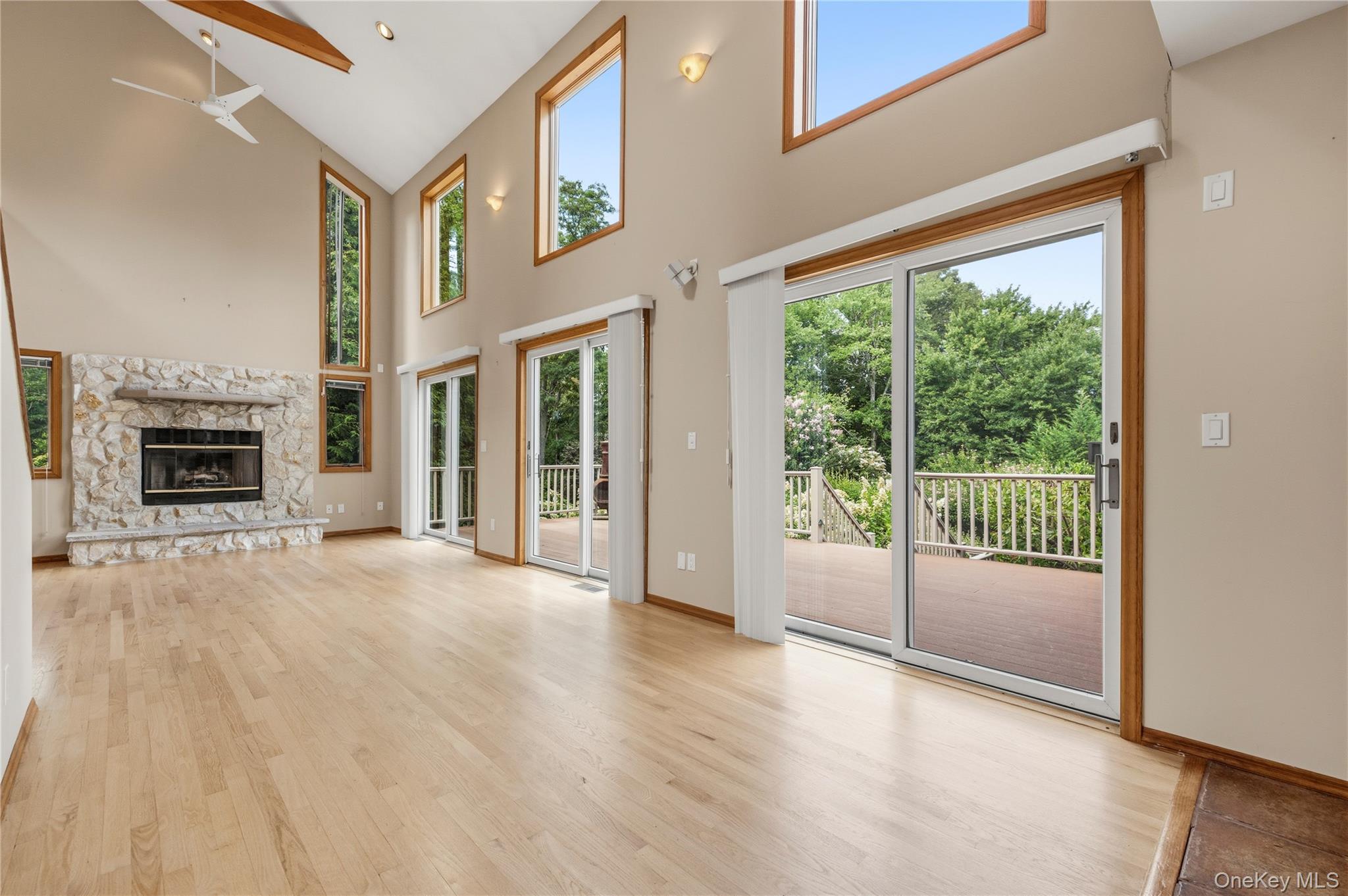 2785 Noyack Road – For Sale photo 18