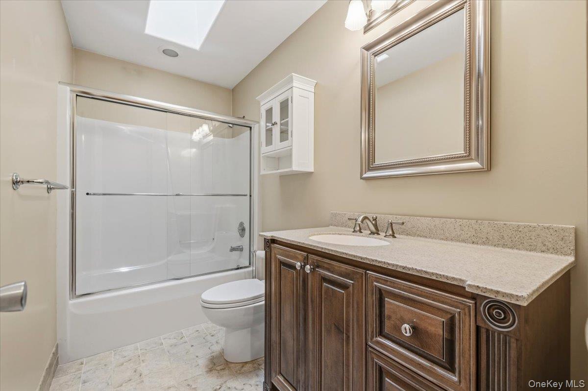 2785 Noyack Road – For Sale photo 27