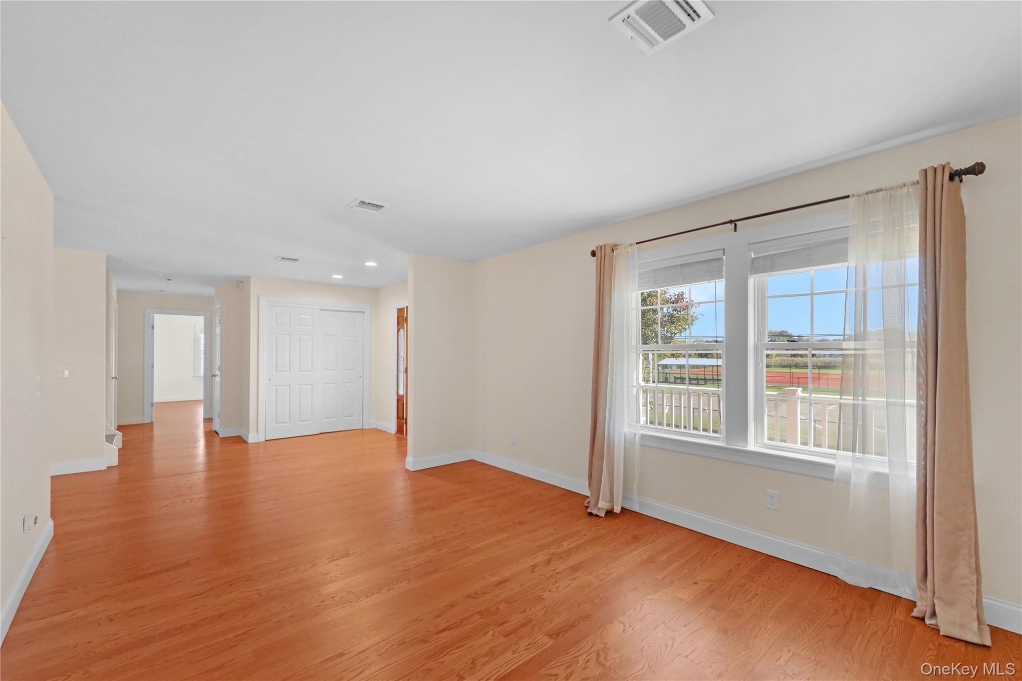 370 Rider Avenue – For Sale photo 13