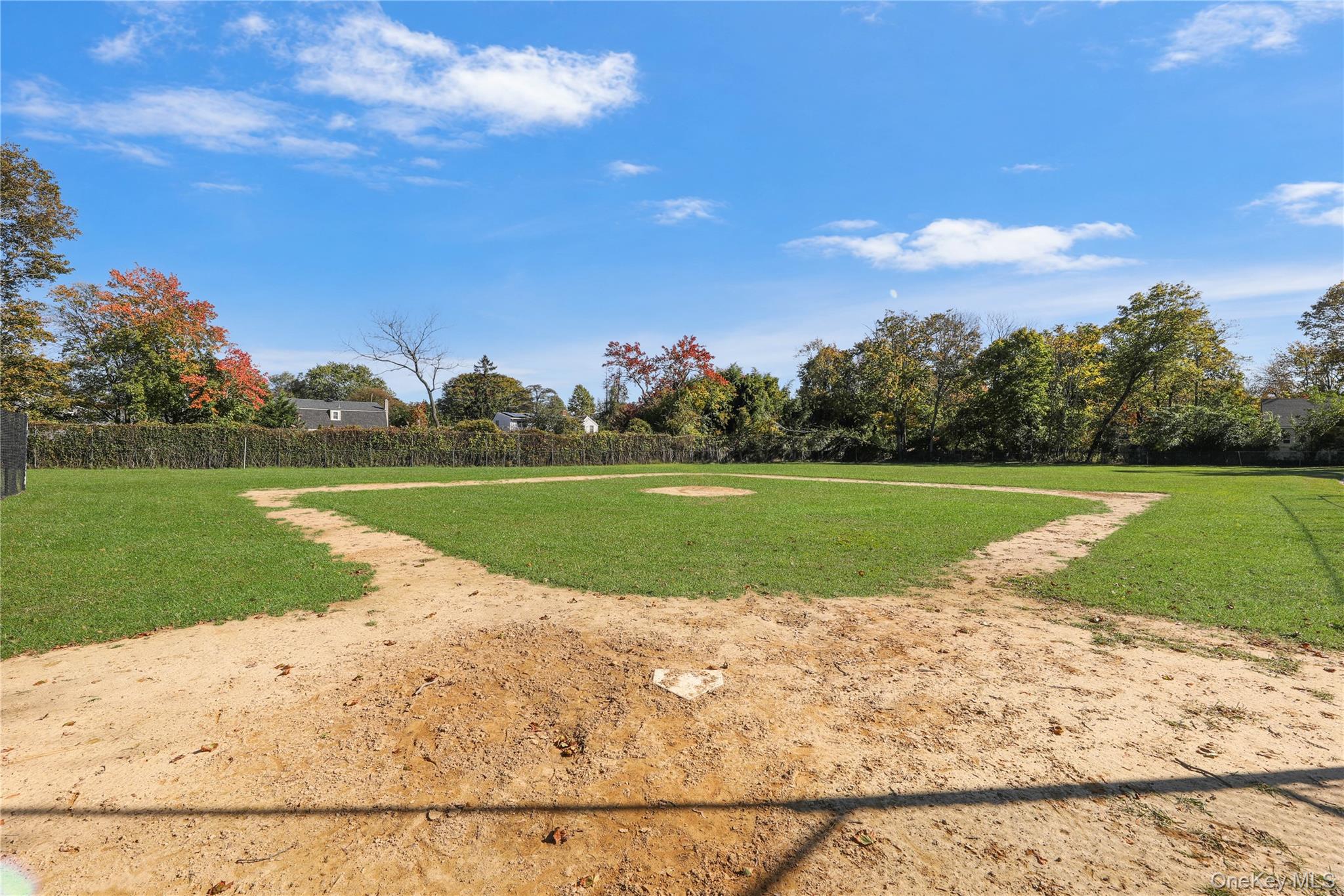 370 Rider Avenue – For Sale photo 43