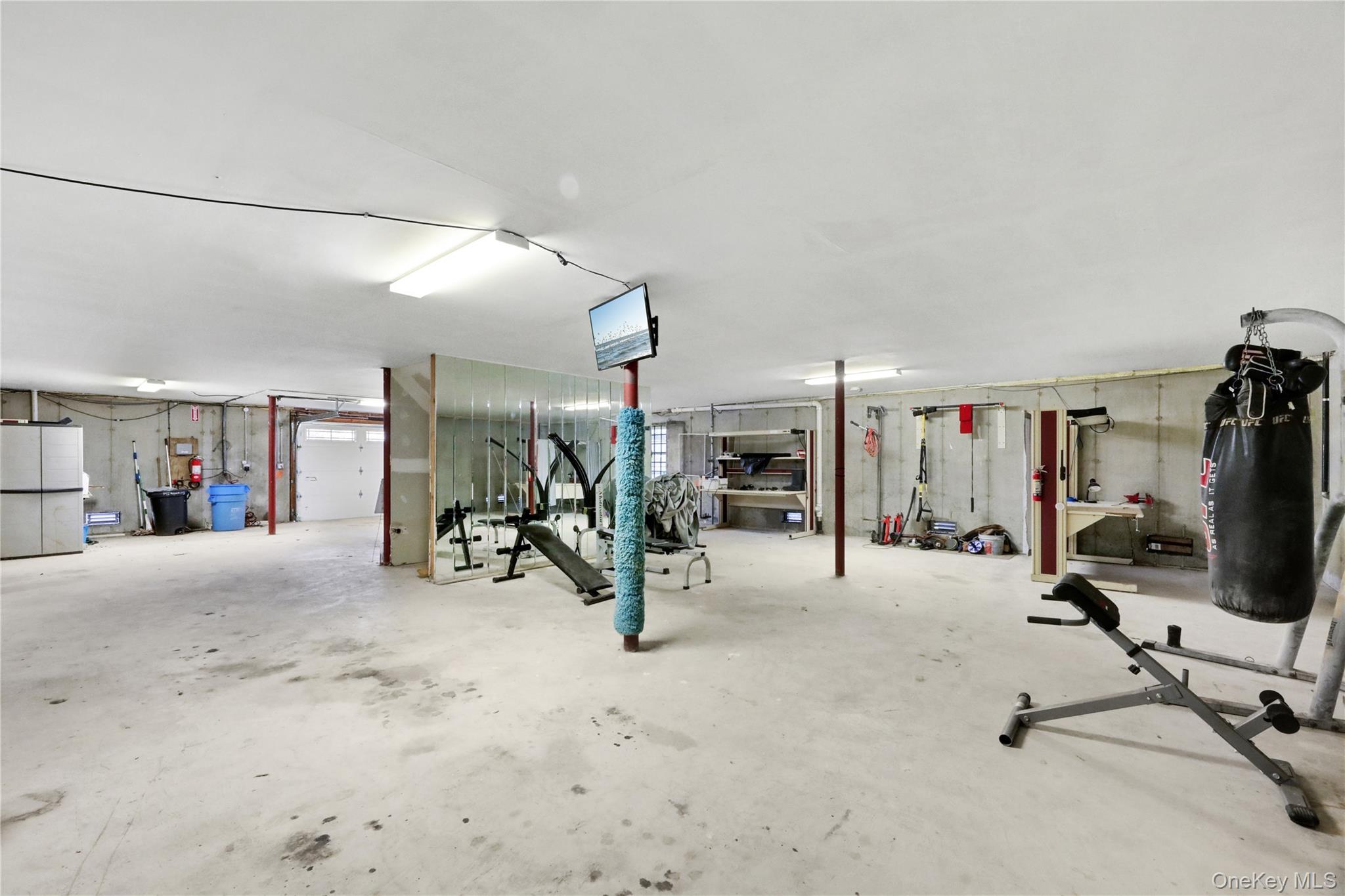 370 Rider Avenue – For Sale photo 32
