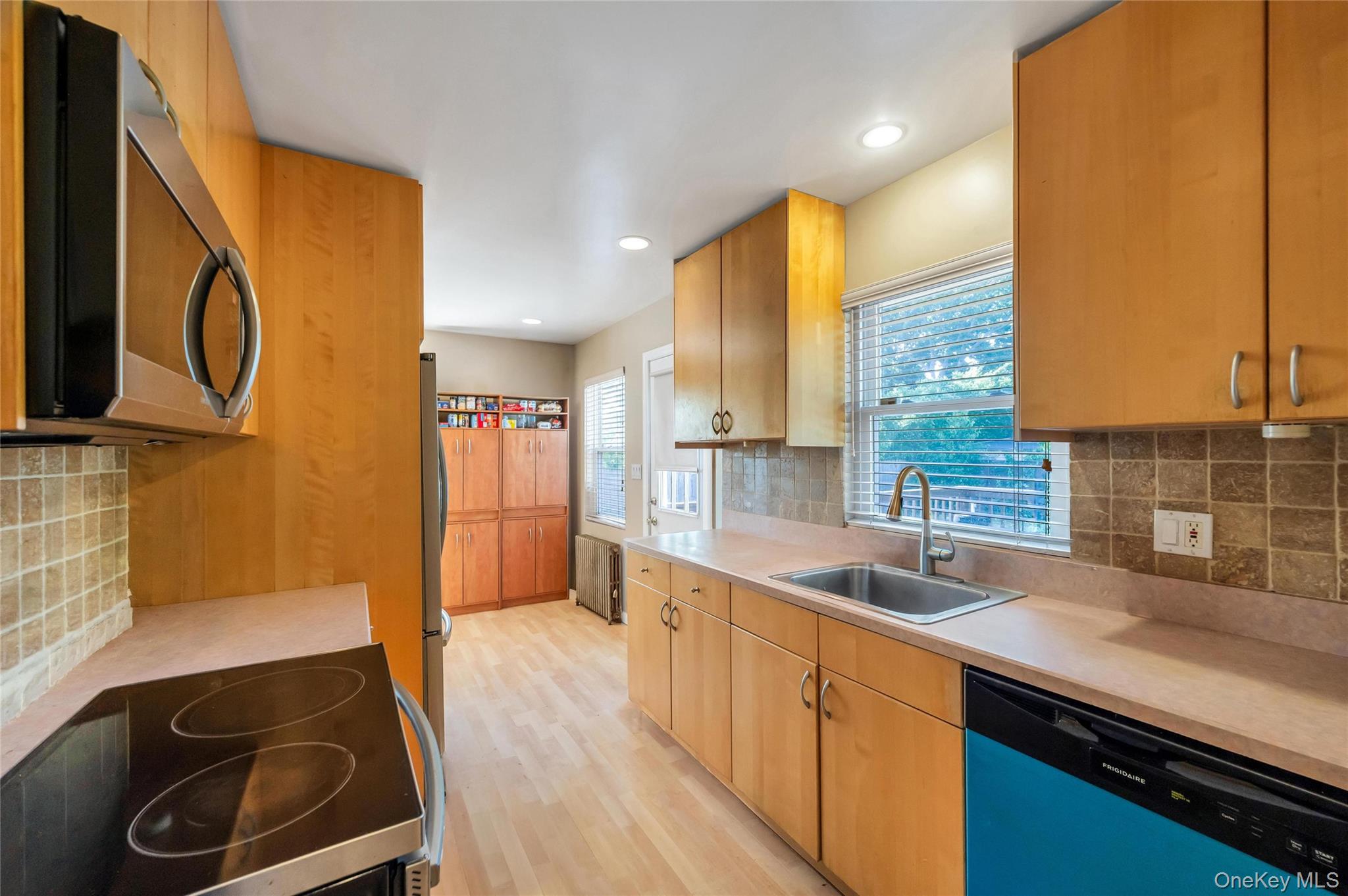 40 Columbia Street – For Sale photo 12
