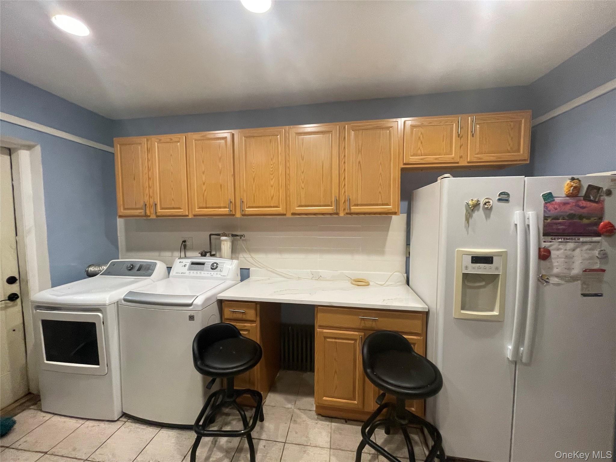 1336 Teller Avenue – For Sale photo 2