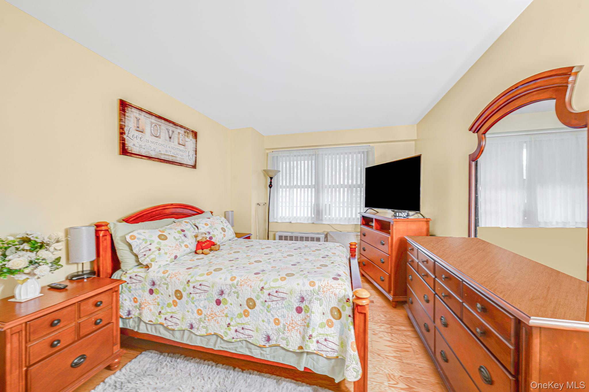 400 Cozine Avenue, Unit 1J photo 11