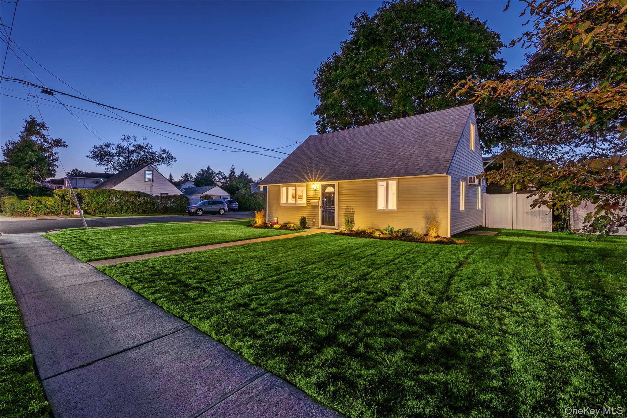 234 Division Avenue – For Sale photo 2