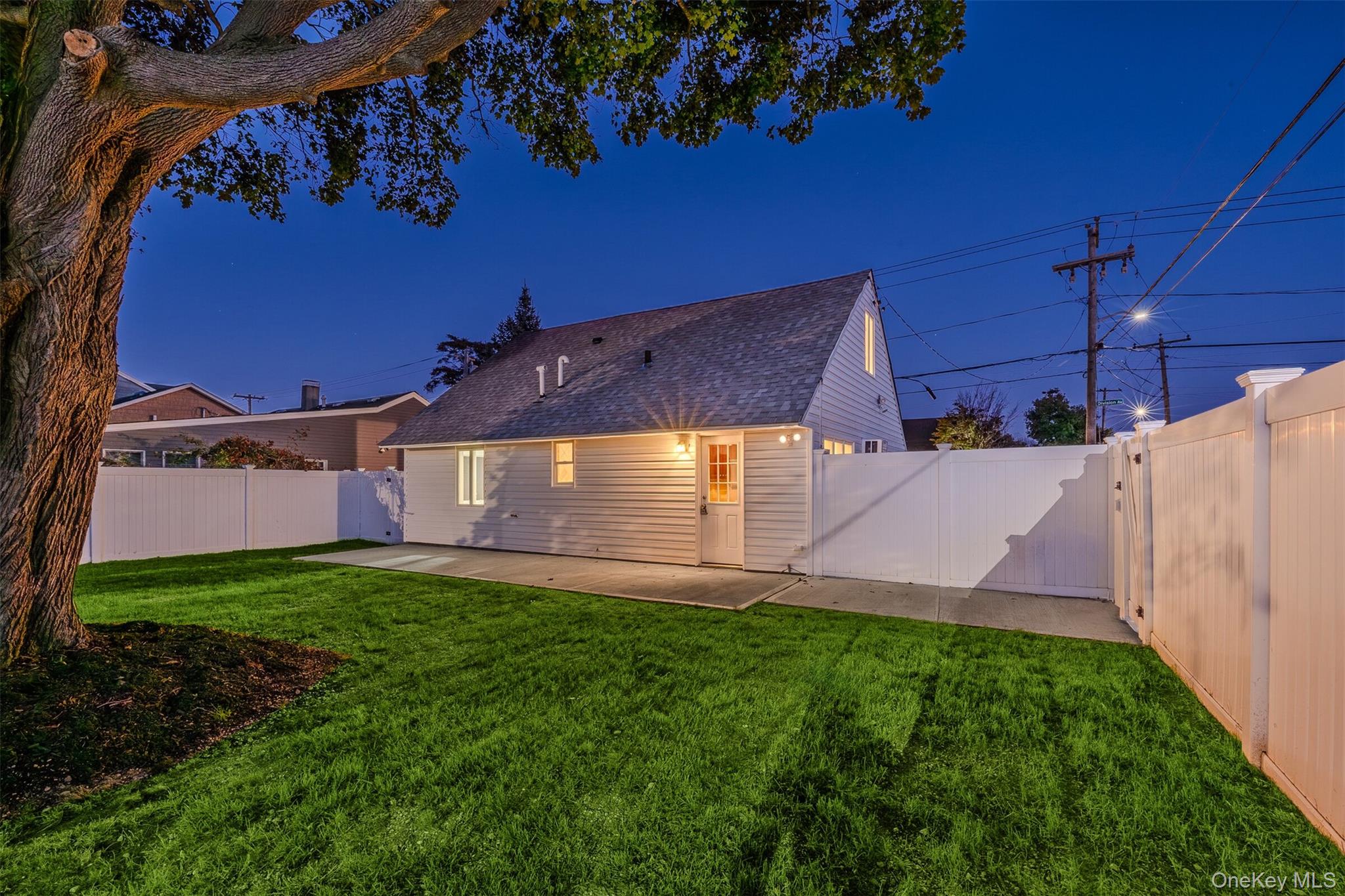 234 Division Avenue – For Sale photo 26