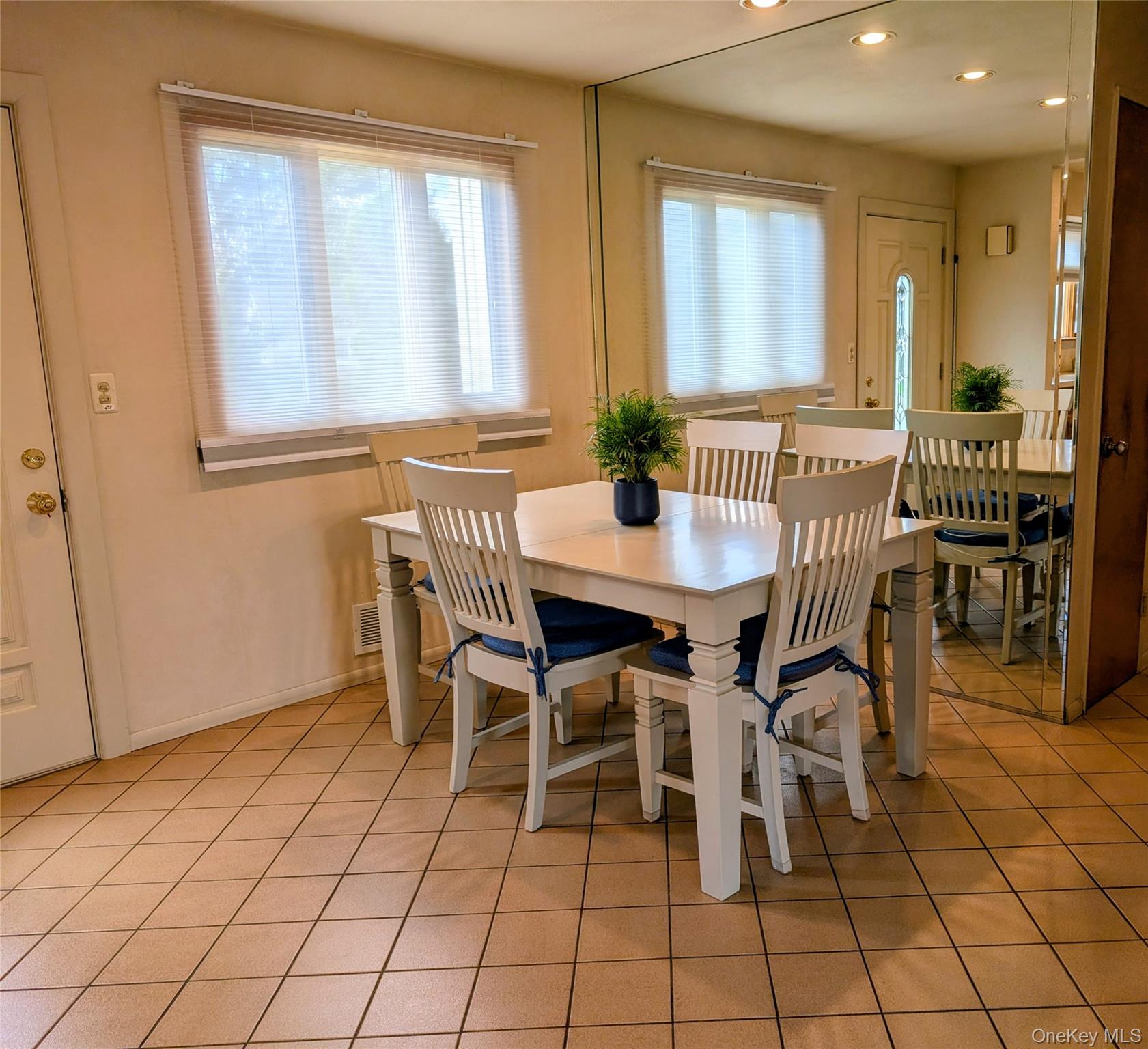 124 Morton Boulevard – For Sale photo 5