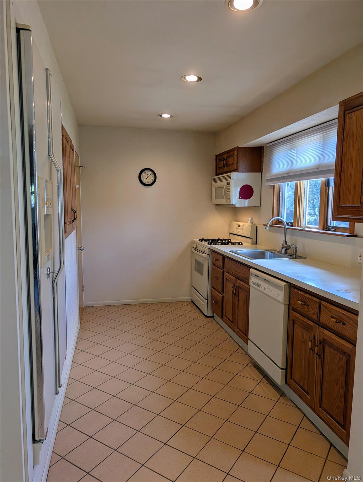 124 Morton Boulevard – For Sale photo 4