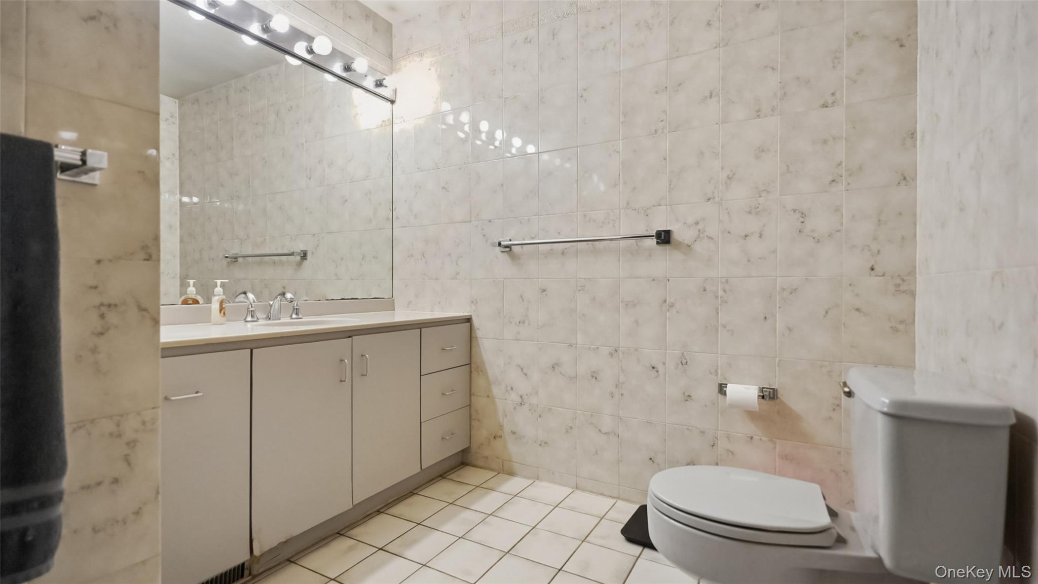 17 Kent Road – For Sale photo 12