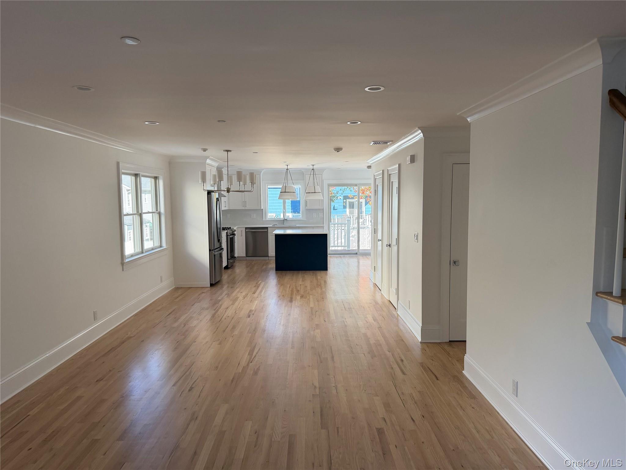 39 Clifford Place, Unit 39 photo 2