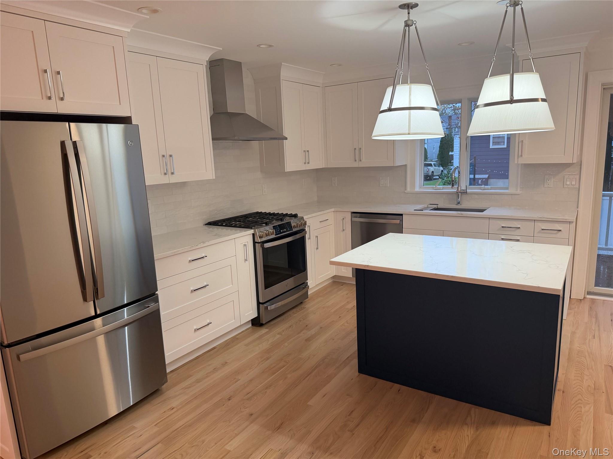 39 Clifford Place, Unit 39 photo 7