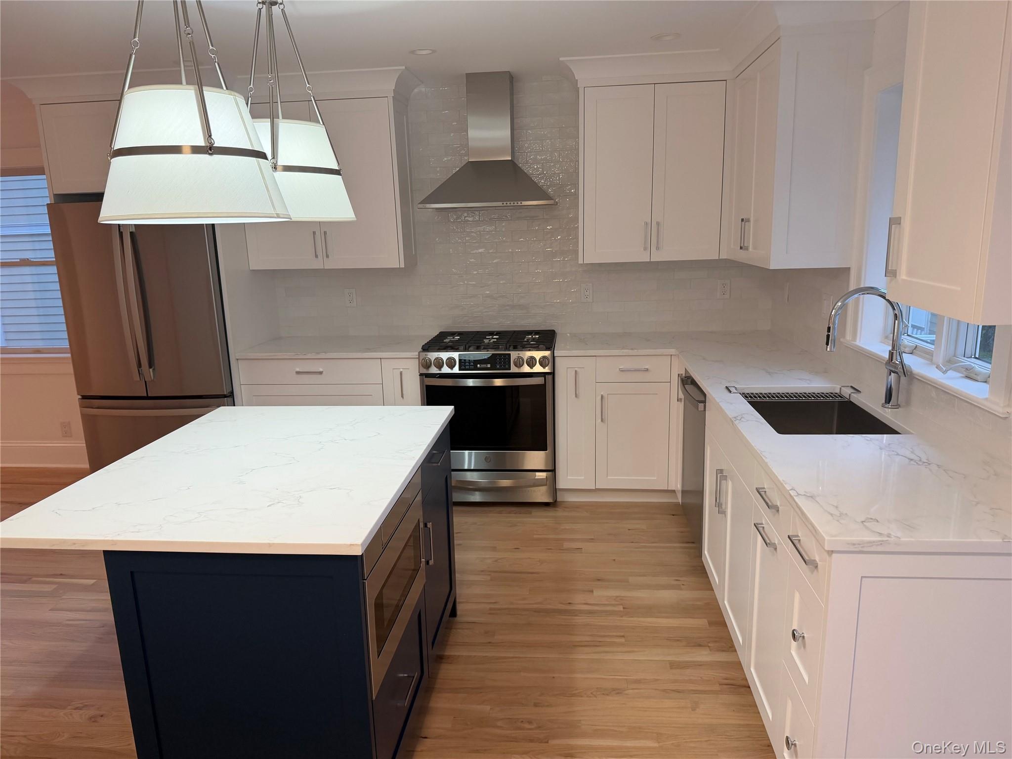 39 Clifford Place, Unit 39 photo 6