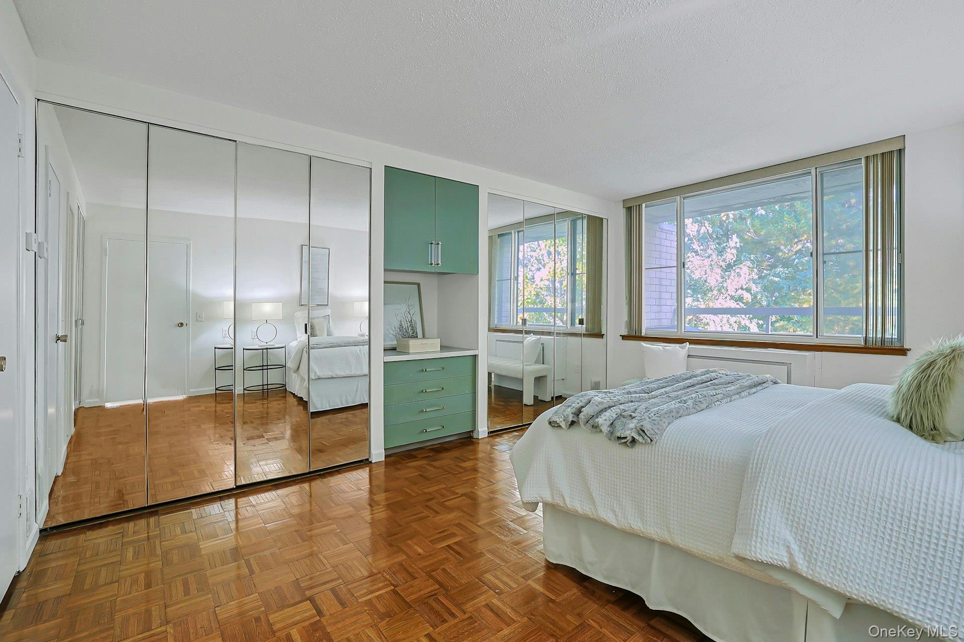 1270 North Avenue, Unit 5L 6L photo 9
