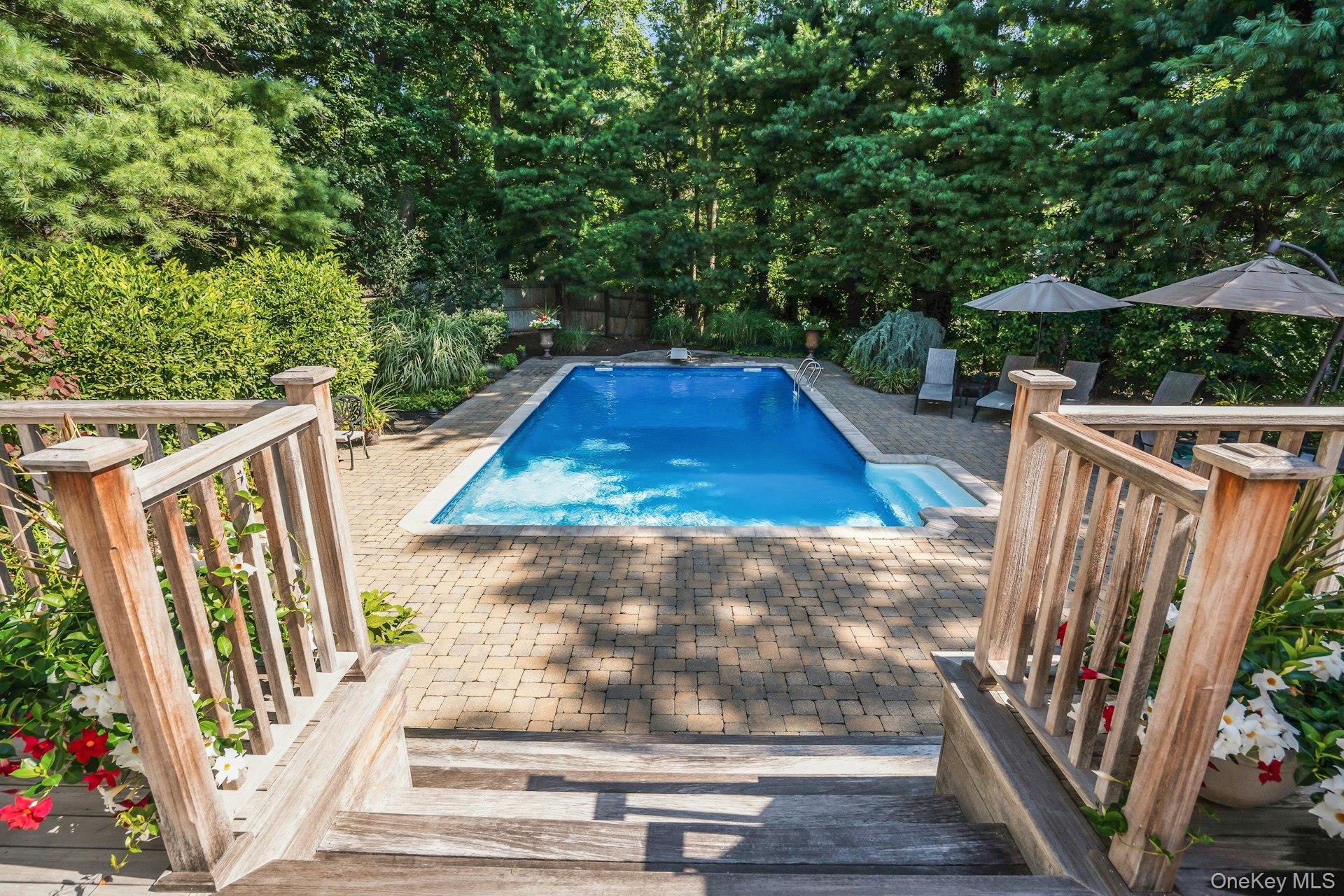 33 McCulloch Drive – For Sale photo 44