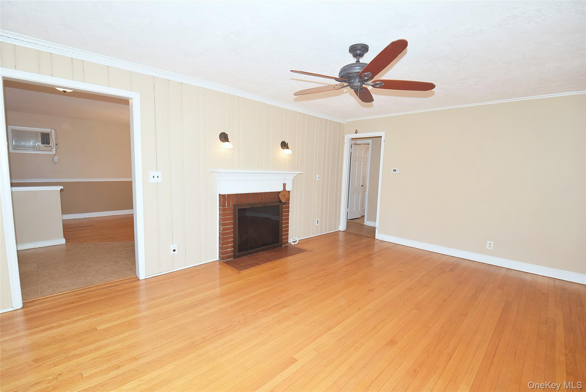 95 Krug Place – For Sale photo 5
