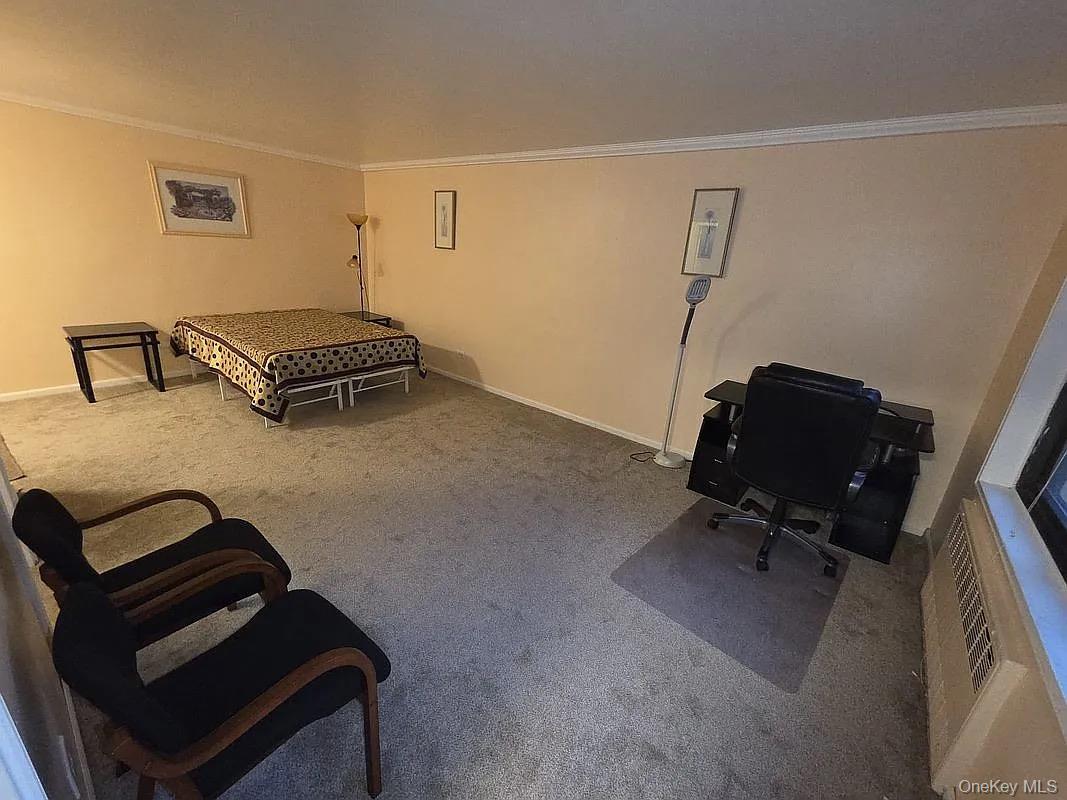 1275 E 51st 51 Street, Unit 4M photo 5