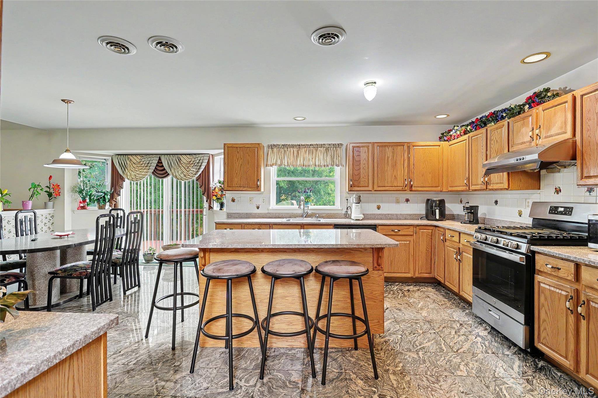 14 Blue Heron Road – For Sale photo 16