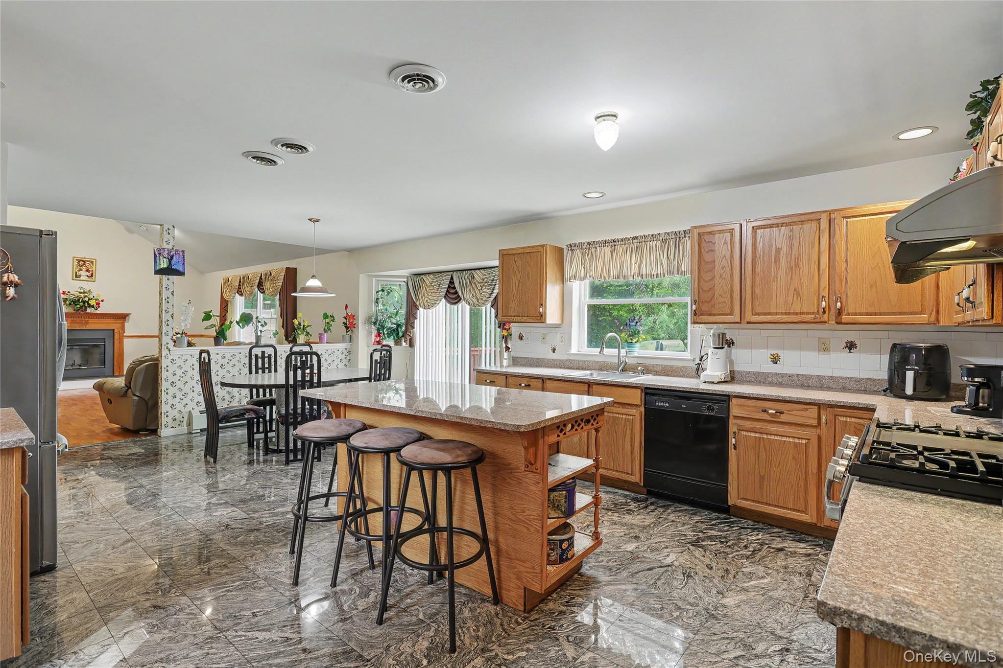 14 Blue Heron Road – For Sale photo 9
