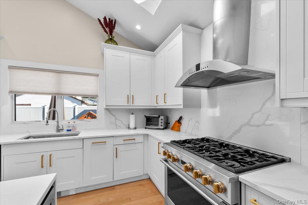12 Madison Place – For Rent photo 10