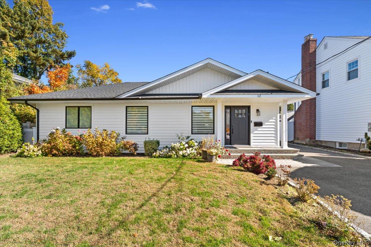 12 Madison Place – For Rent