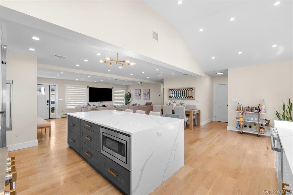 12 Madison Place – For Rent photo 12