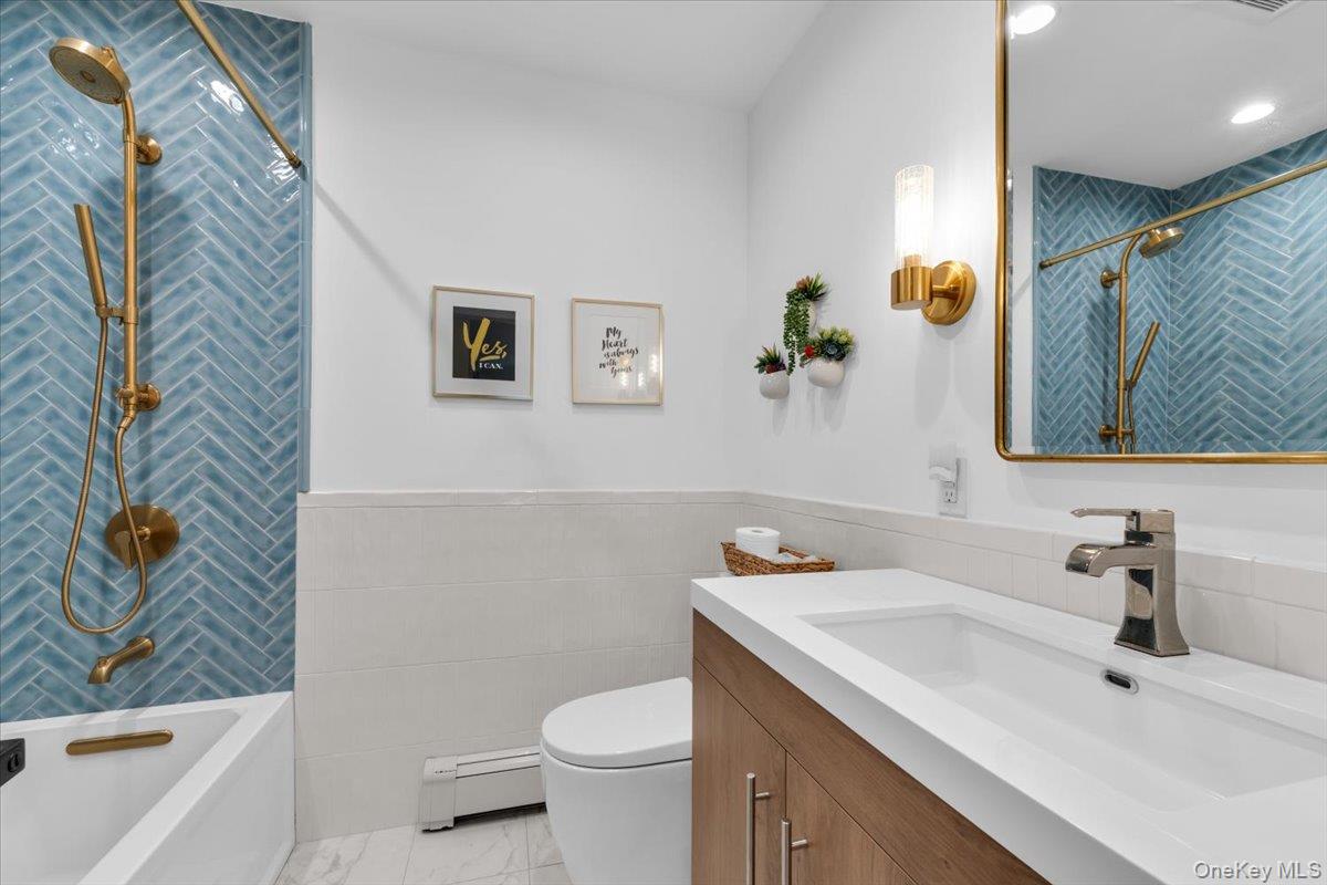 12 Madison Place – For Rent photo 25