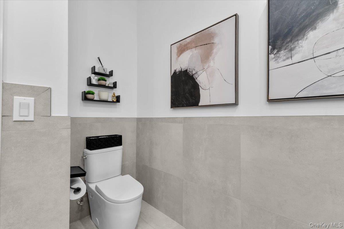 12 Madison Place – For Rent photo 21