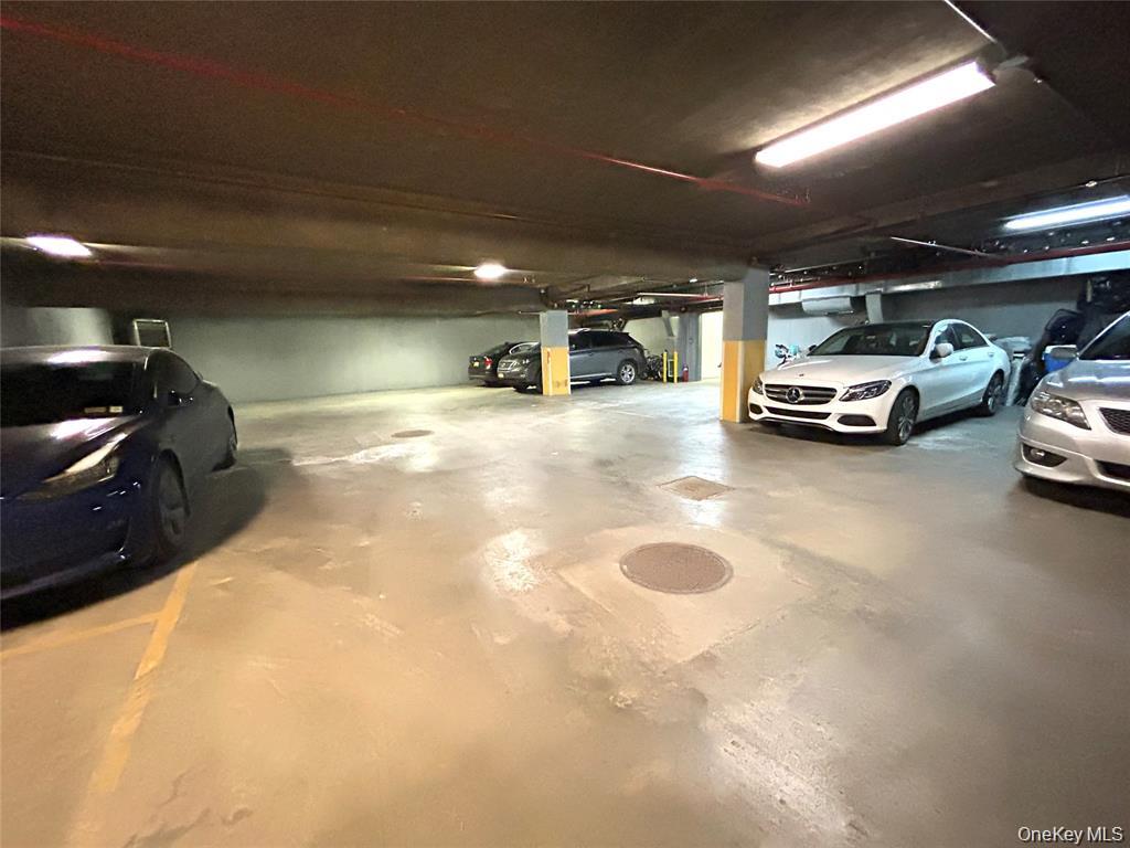 63-47 Booth Street, Unit 6B photo 18