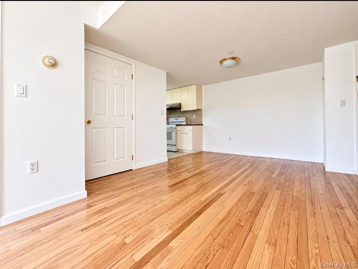 63-47 Booth Street, Unit 6B