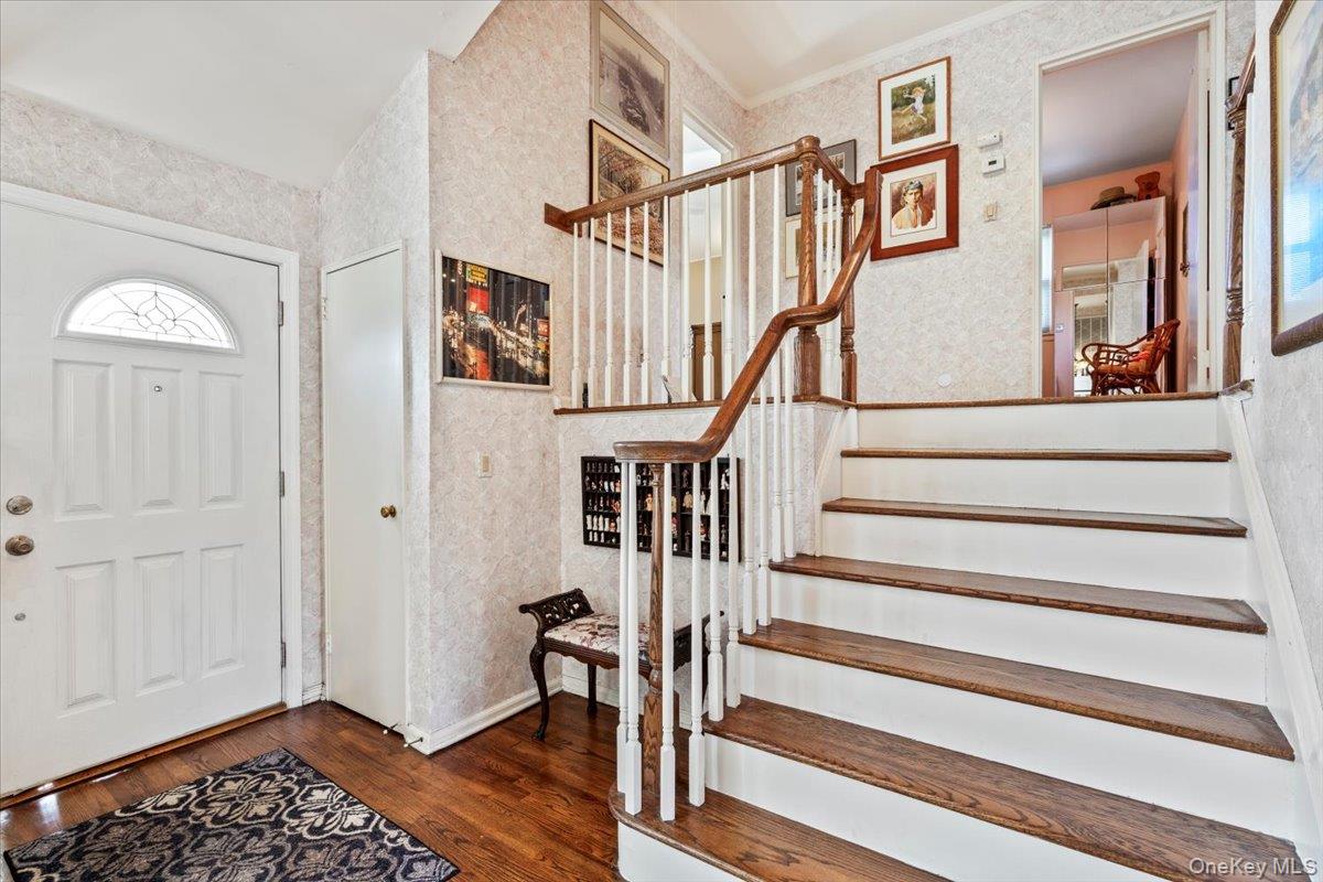 8 Temme Court – For Sale photo 4