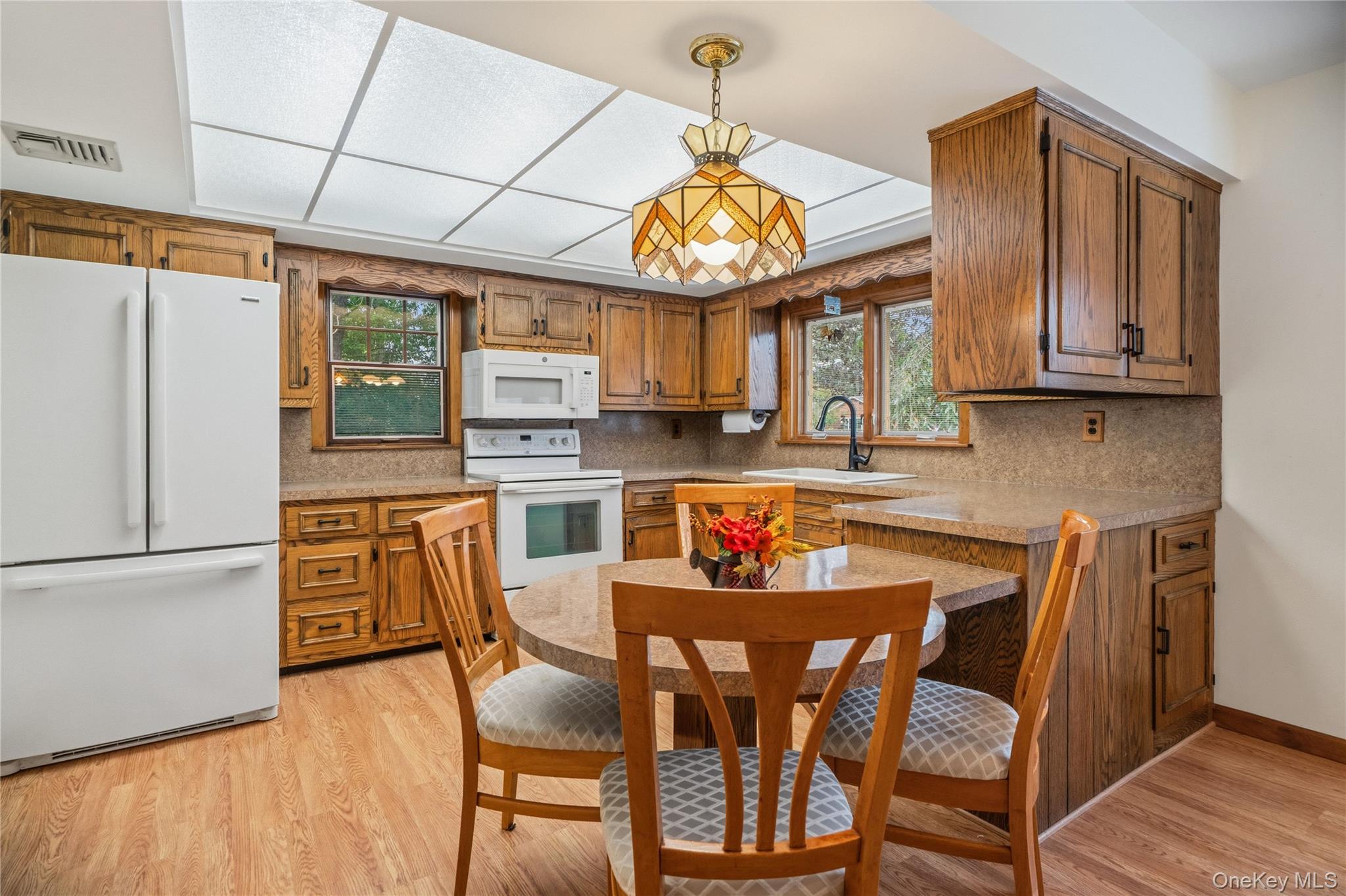 77 E Woodside Avenue – For Sale photo 11