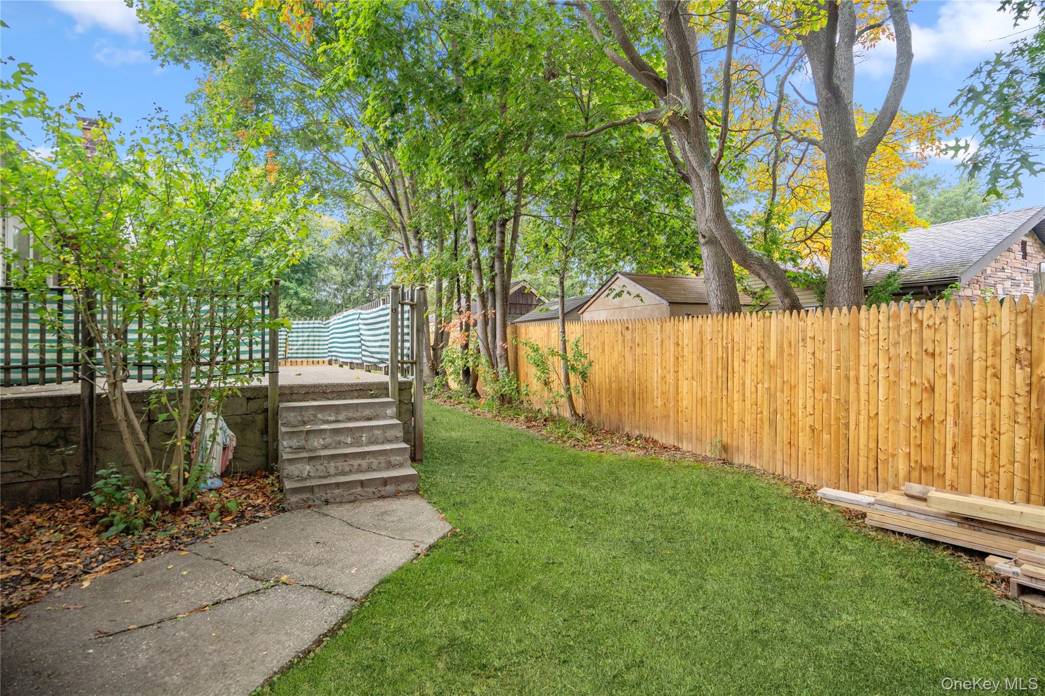 77 E Woodside Avenue – For Sale photo 23
