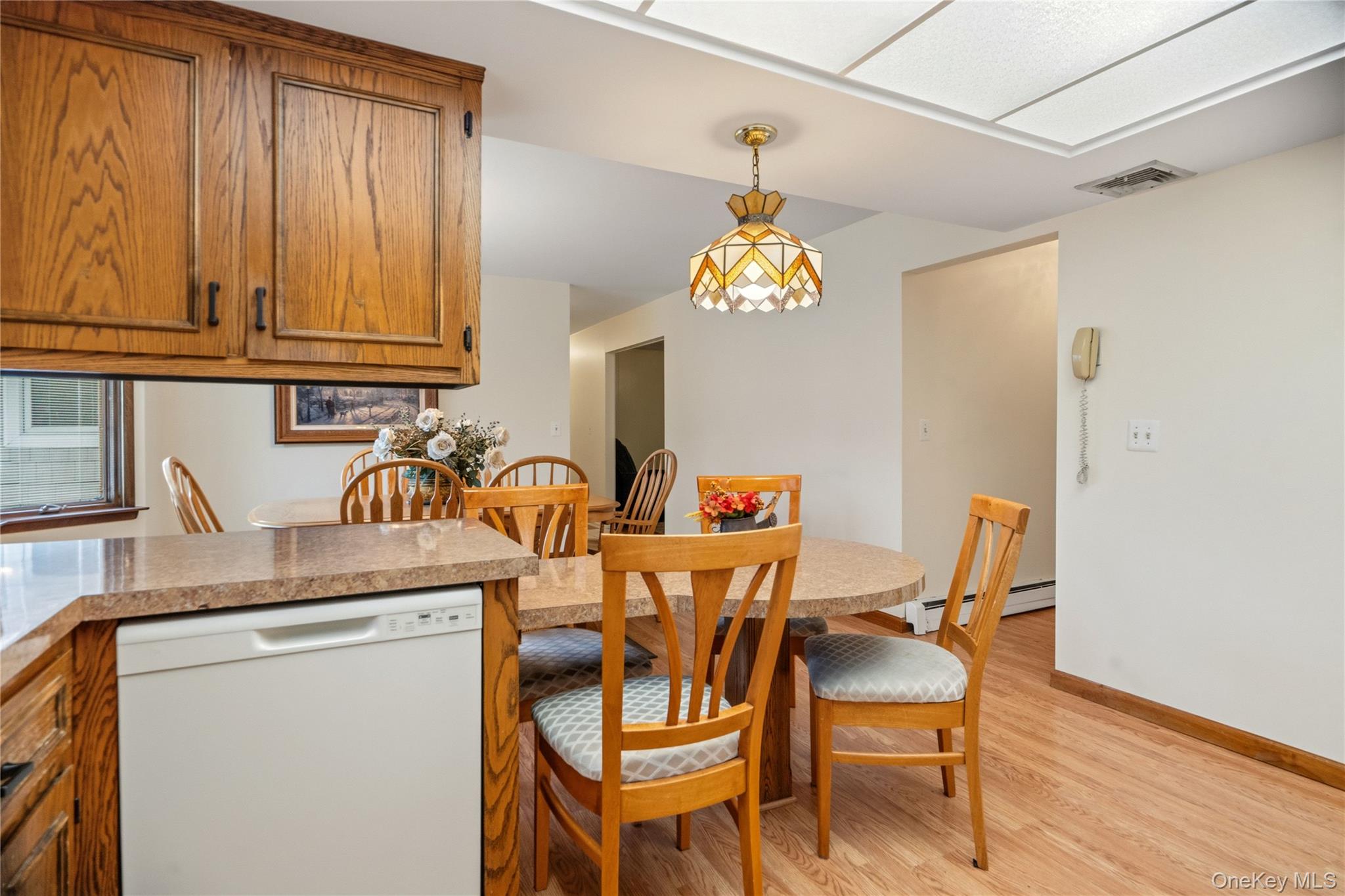 77 E Woodside Avenue – For Sale photo 4