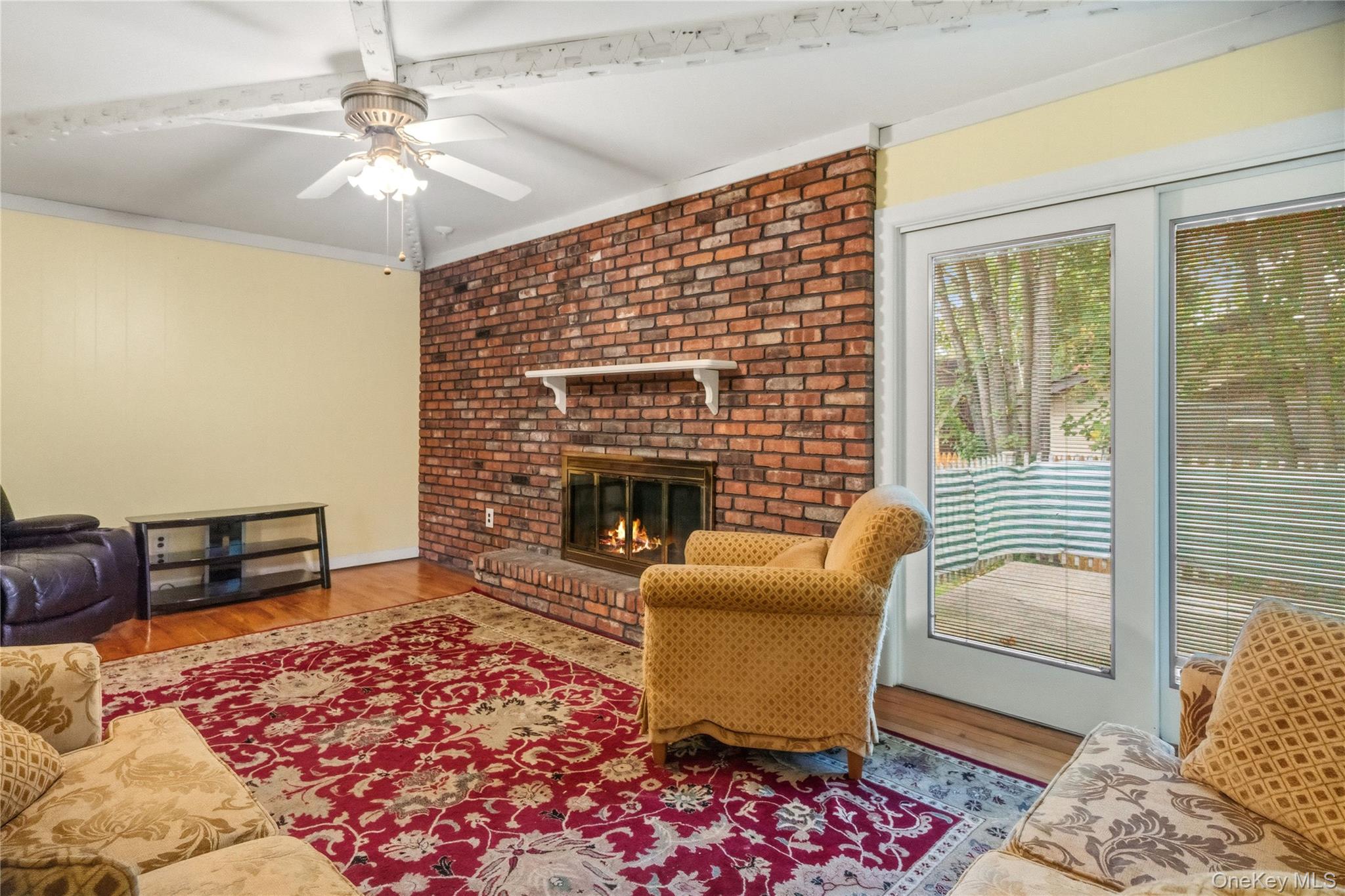 77 E Woodside Avenue – For Sale photo 7