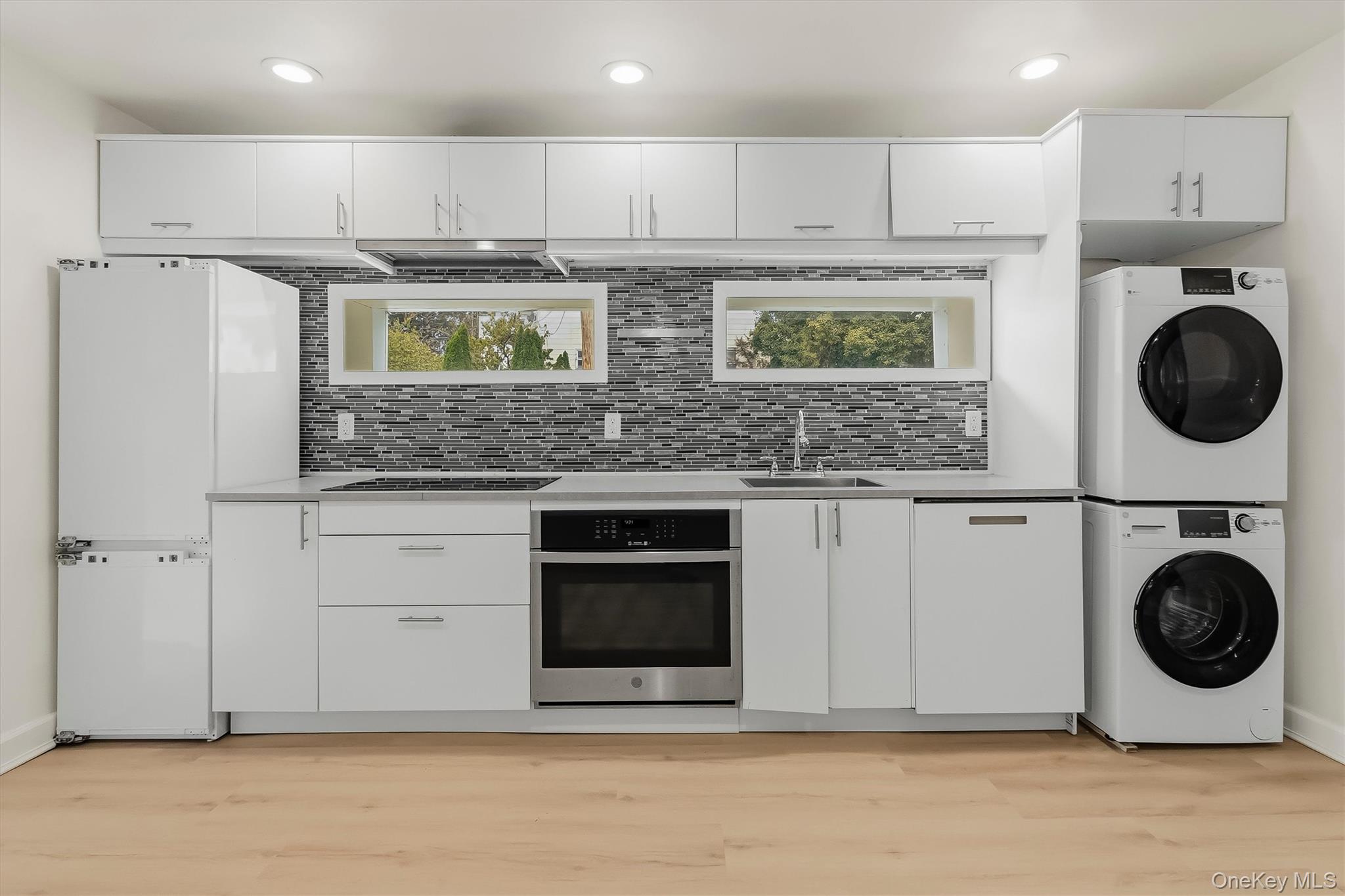 157 N Washington Street, Unit 1 photo 13
