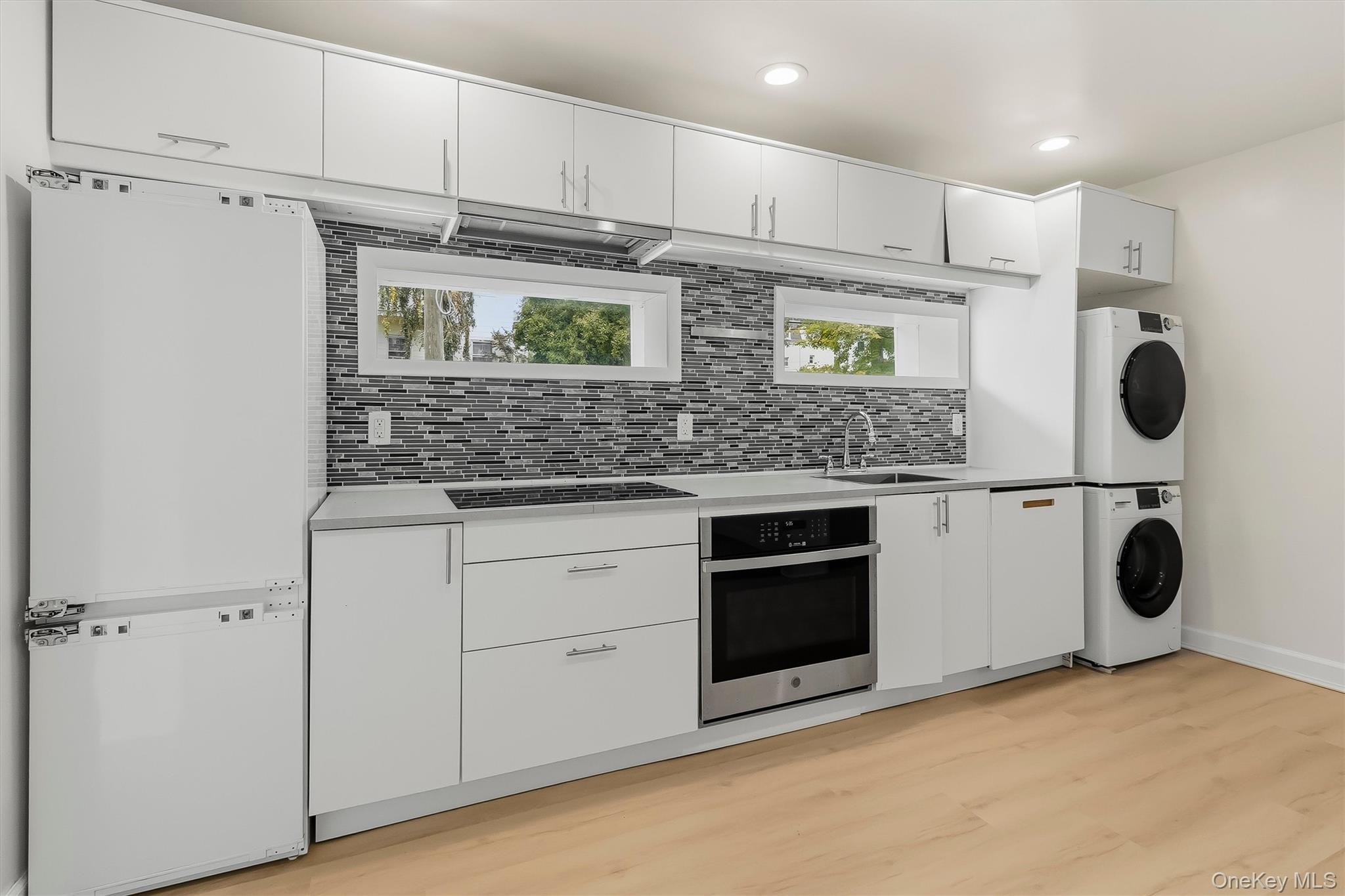 157 N Washington Street, Unit 1 photo 11