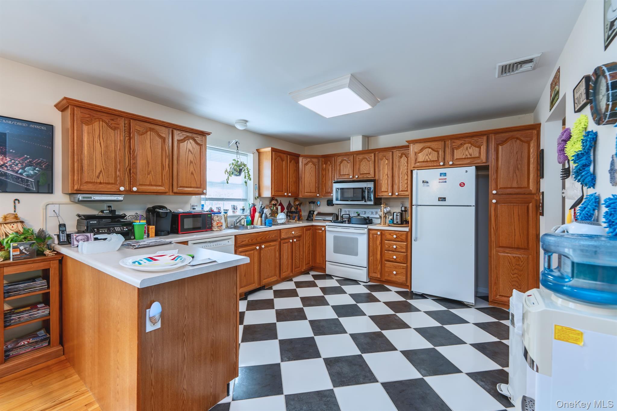 42 Colonial Drive – For Sale photo 13