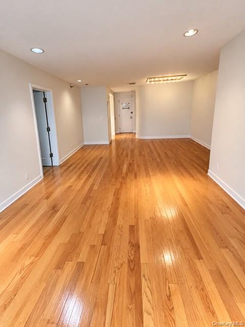 100 Cuttermill Road, Unit 2H photo 7