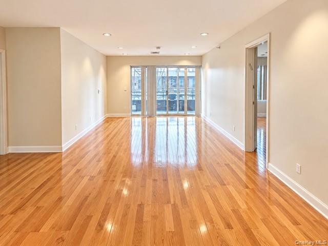 100 Cuttermill Road, Unit 2H photo 5
