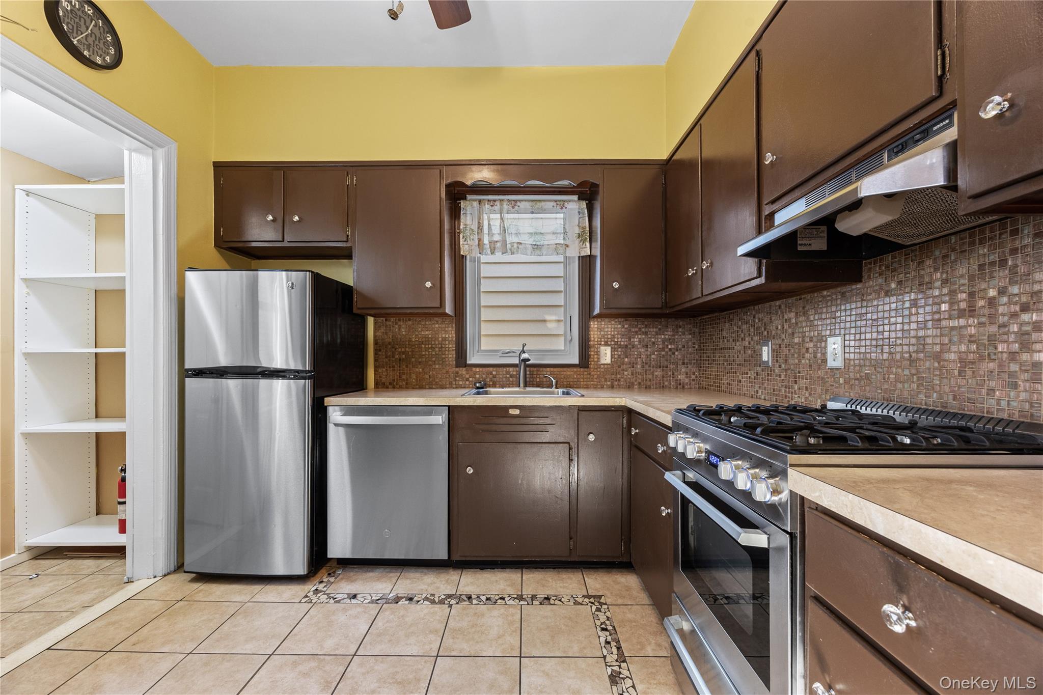 104 Fordham Street, Unit 1 photo 10
