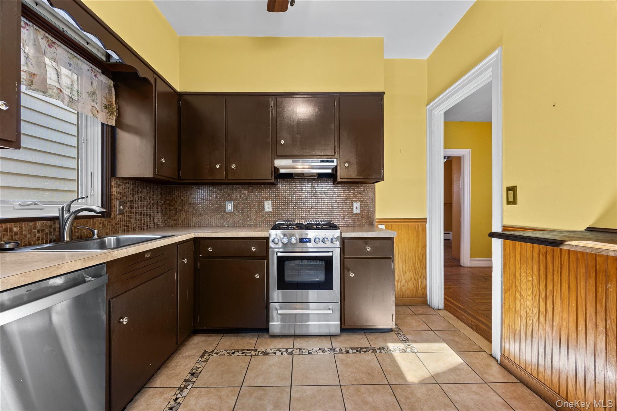 104 Fordham Street, Unit 1 photo 9