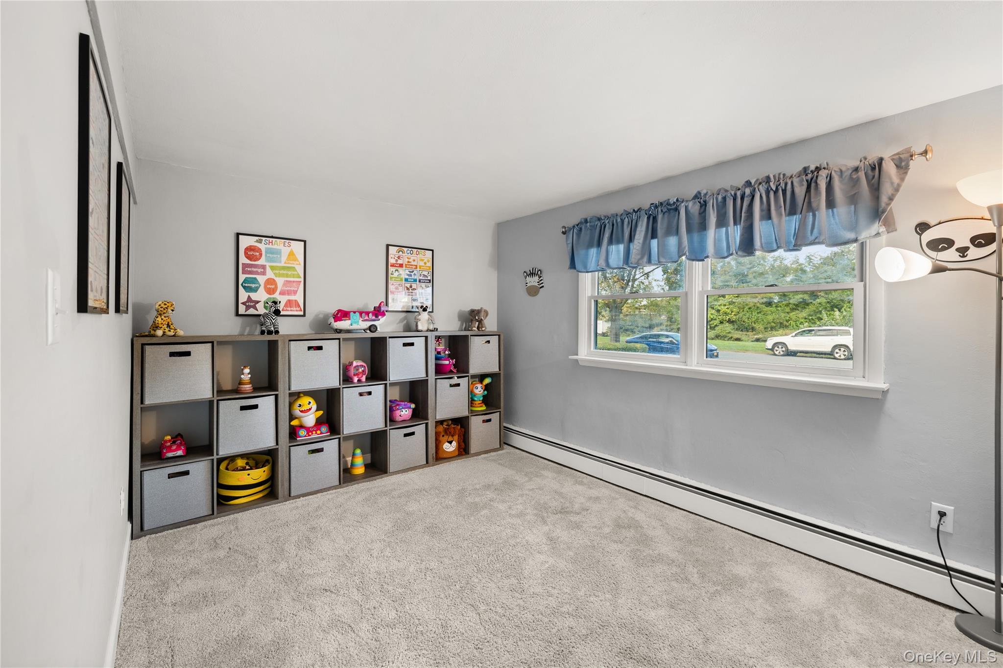 697 East Drive – For Sale photo 17