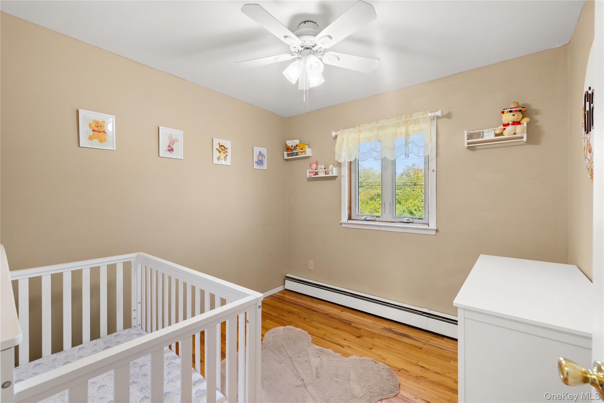 697 East Drive – For Sale photo 12
