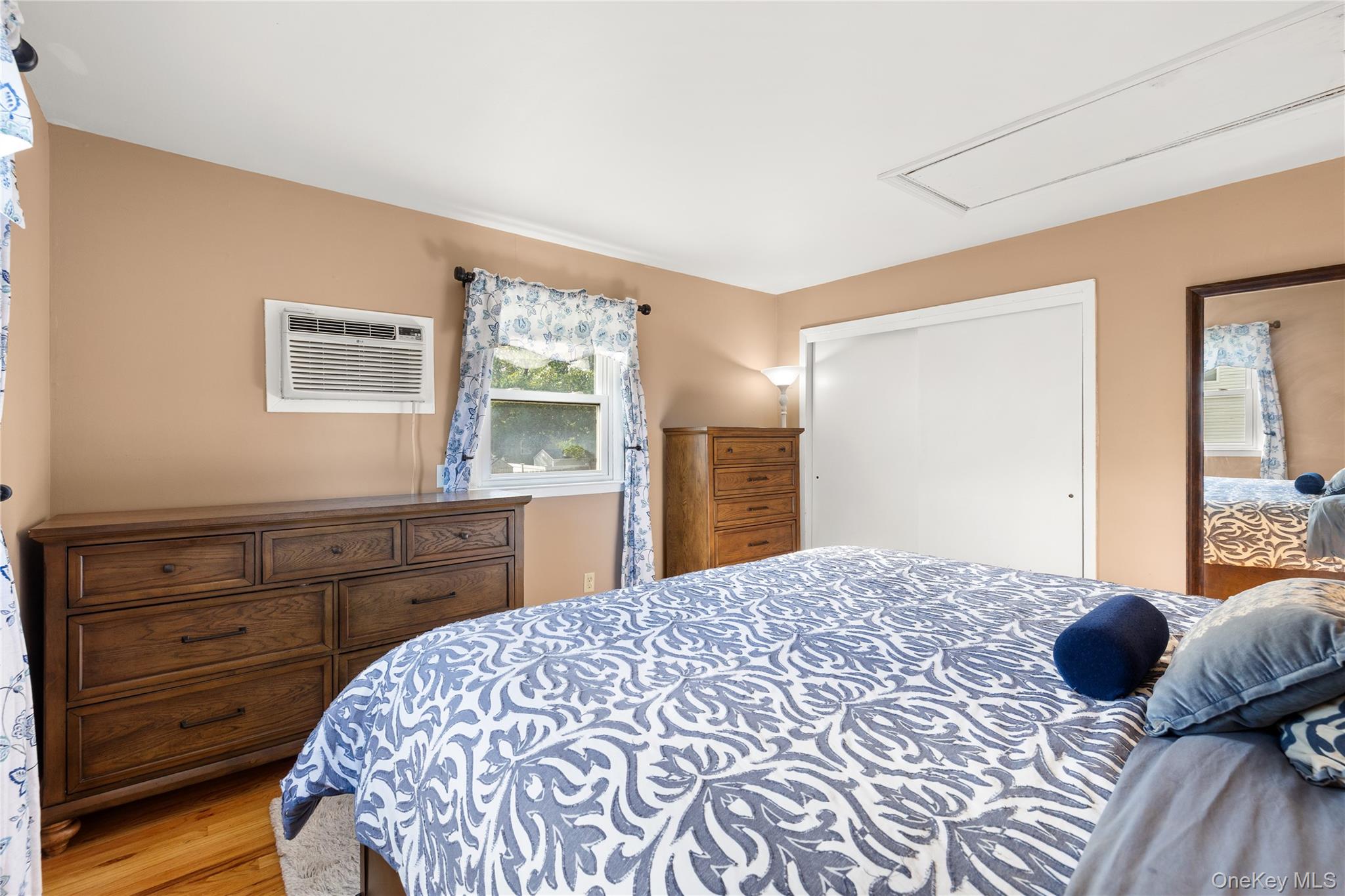 697 East Drive – For Sale photo 11