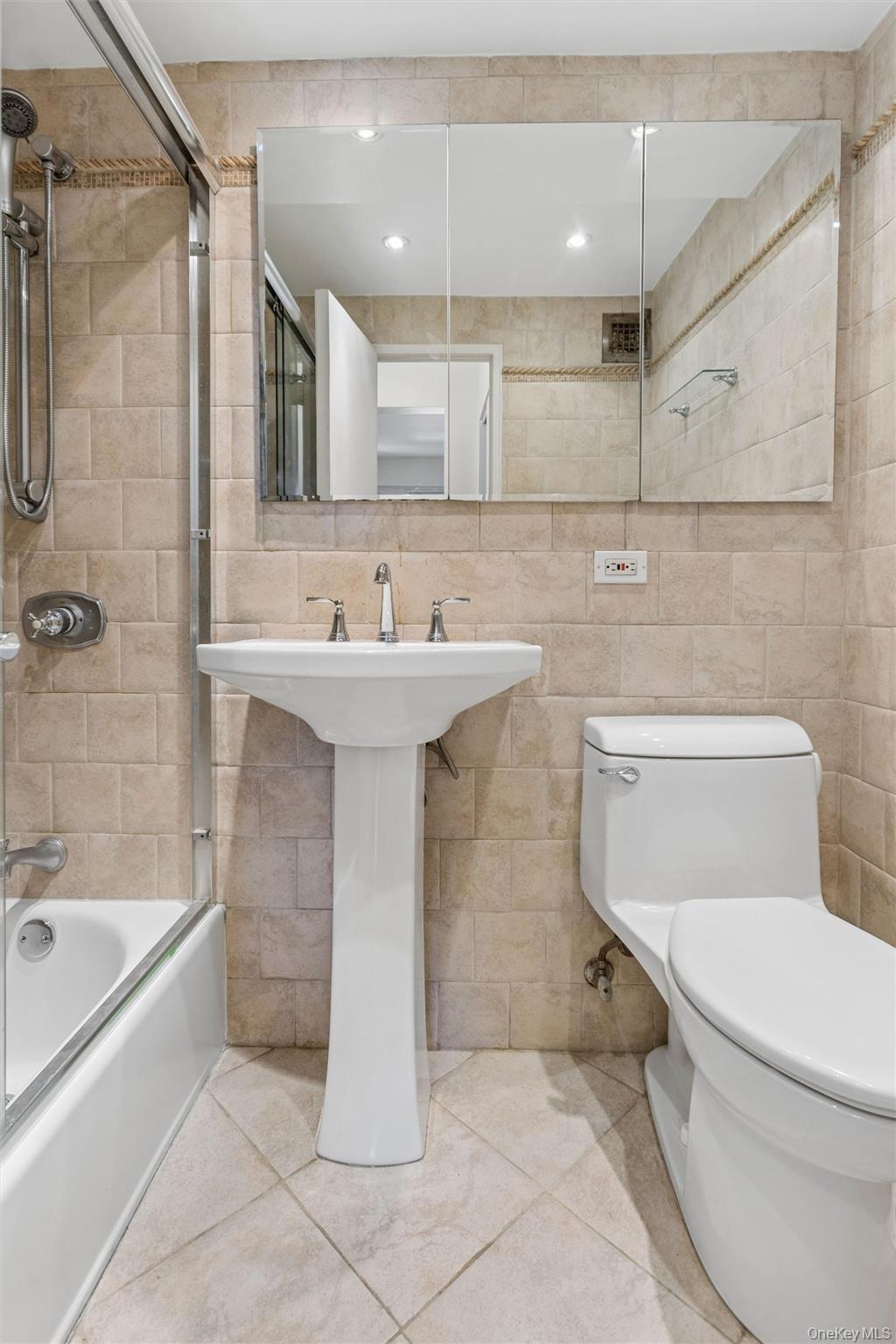 445 E 86th Street, Unit 15D photo 12