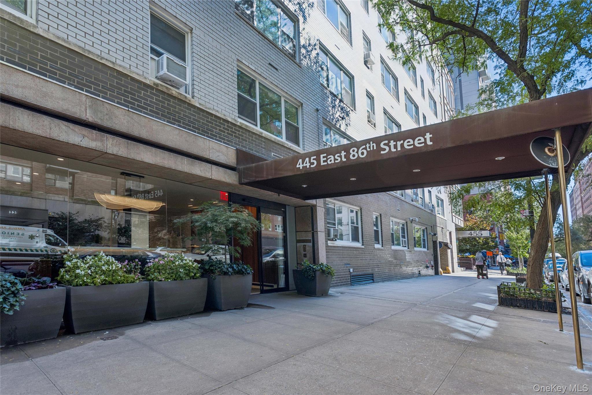 445 E 86th Street, Unit 15D photo 16