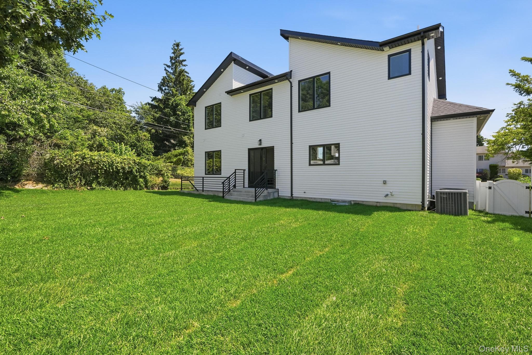 17 Gerhard Road – For Sale photo 23