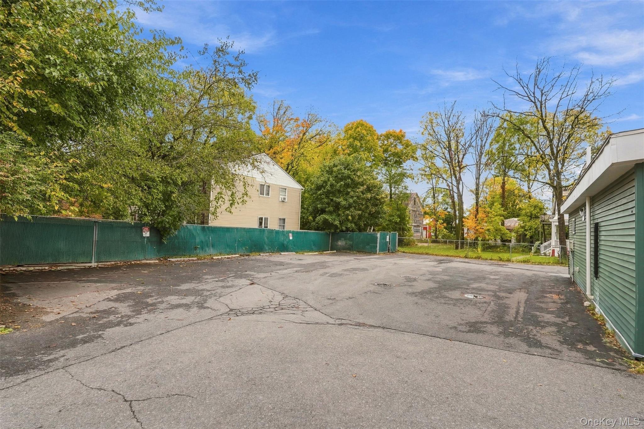 7550 N Broadway – For Sale photo 38